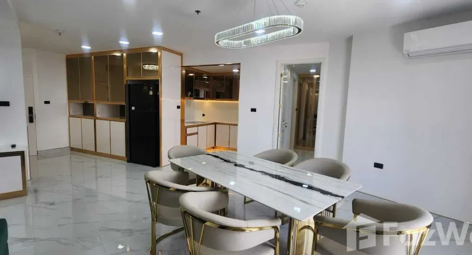 For sale 2 bedrooms condo in Yan Nawa, Bangkok