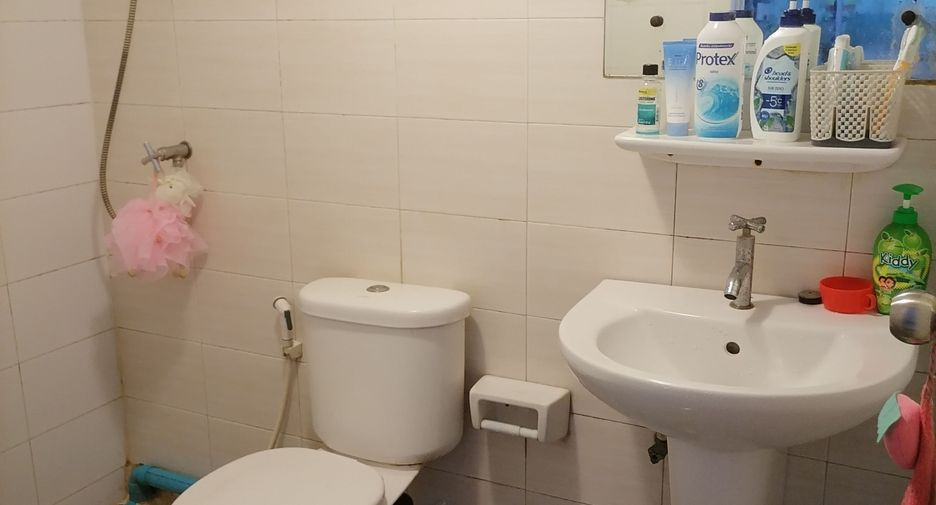For sale 3 bedrooms townhouse in Bang Phli, Samut Prakan