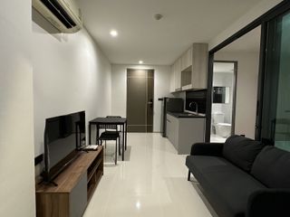 For sale 1 bed condo in Phra Khanong, Bangkok