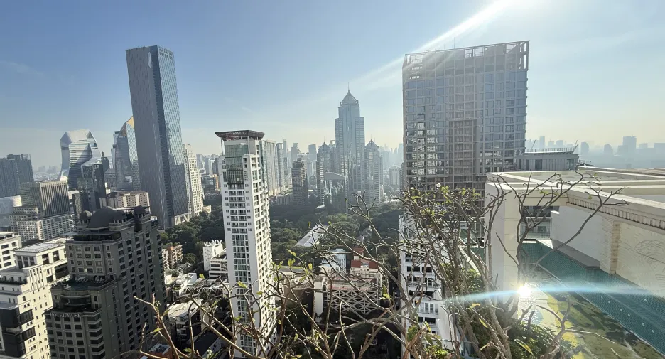 For sale 2 ベッドルーム condo in Pathum Wan, Bangkok