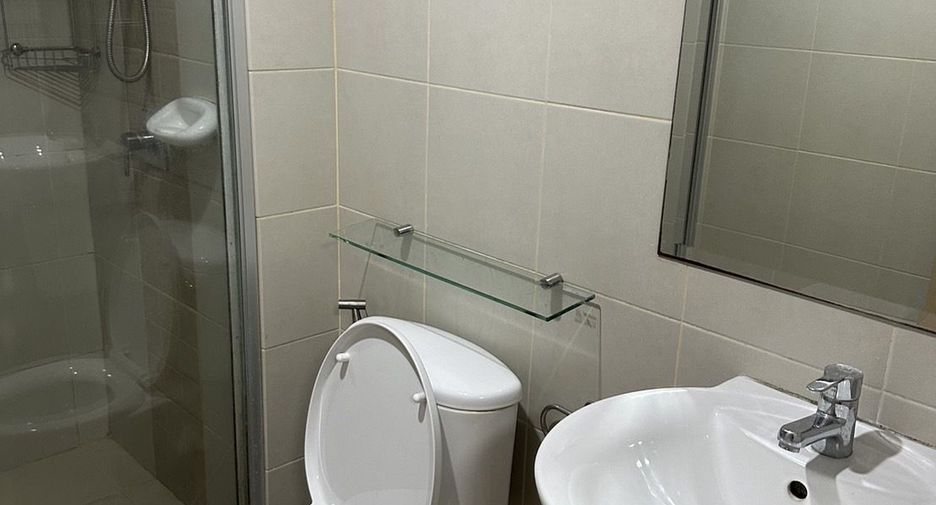 For rent studio condo in Phasi Charoen, Bangkok