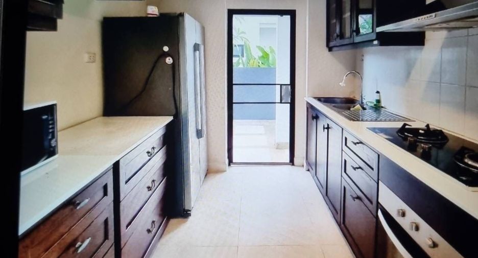 For rent 3 bedrooms house in Hang Dong, Chiang Mai