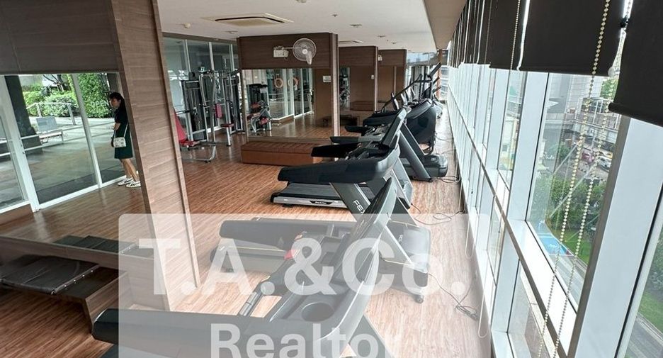 For sale 1 bed condo in Bang Sue, Bangkok
