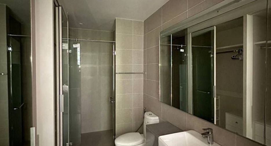 For sale 1 bed condo in Pathum Wan, Bangkok