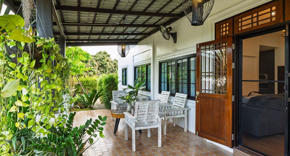 For rent 5 ベッドルーム house in Saraphi, Chiang Mai