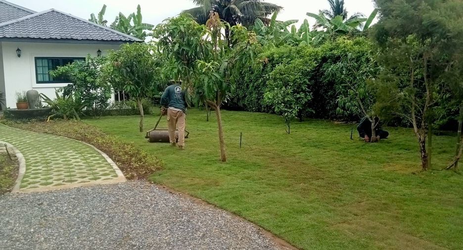 For rent 5 ベッドルーム house in Saraphi, Chiang Mai