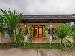 For rent 5 bedrooms house in Saraphi, Chiang Mai