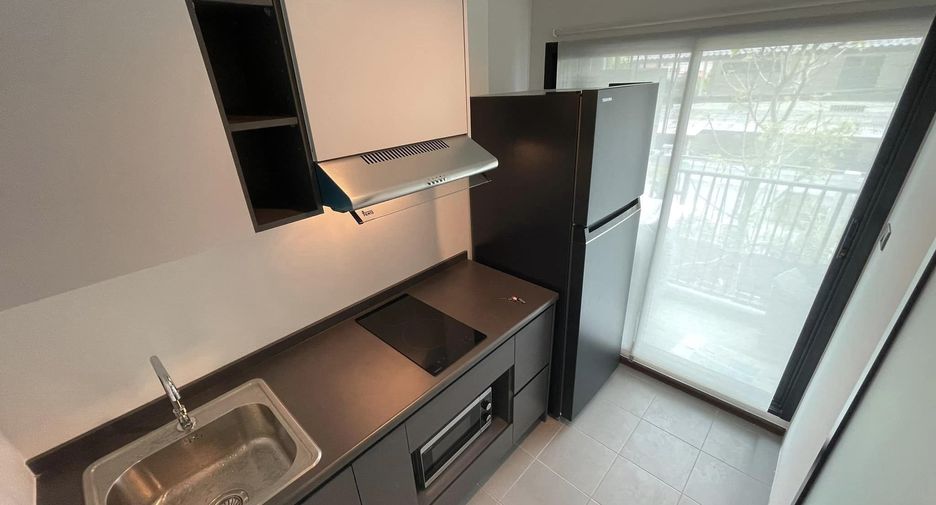 For rent 1 bed condo in Wang Thonglang, Bangkok