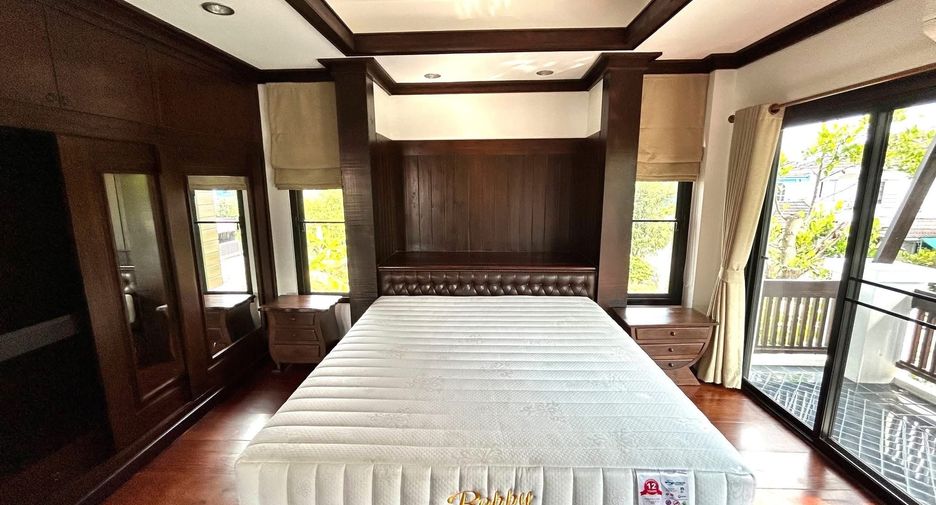For rent 3 bedrooms house in Mueang Chiang Mai, Chiang Mai