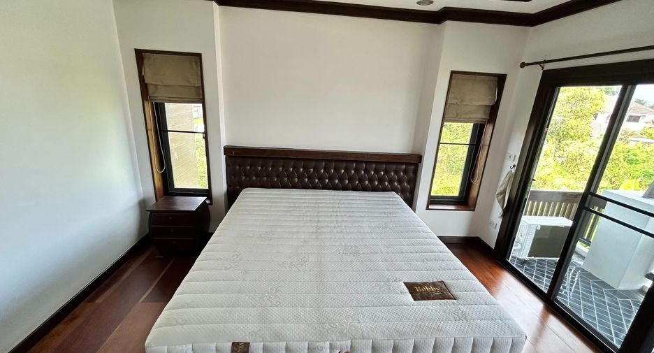 For rent 3 bedrooms house in Mueang Chiang Mai, Chiang Mai