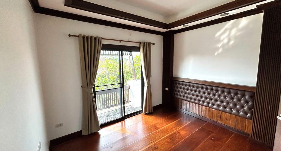 For rent 3 bedrooms house in Mueang Chiang Mai, Chiang Mai
