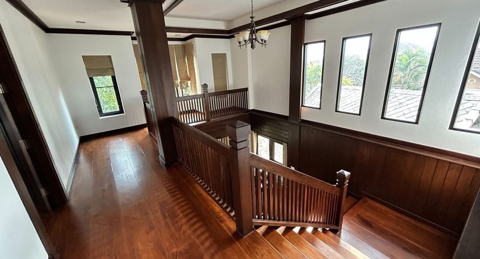 For rent 3 bedrooms house in Mueang Chiang Mai, Chiang Mai