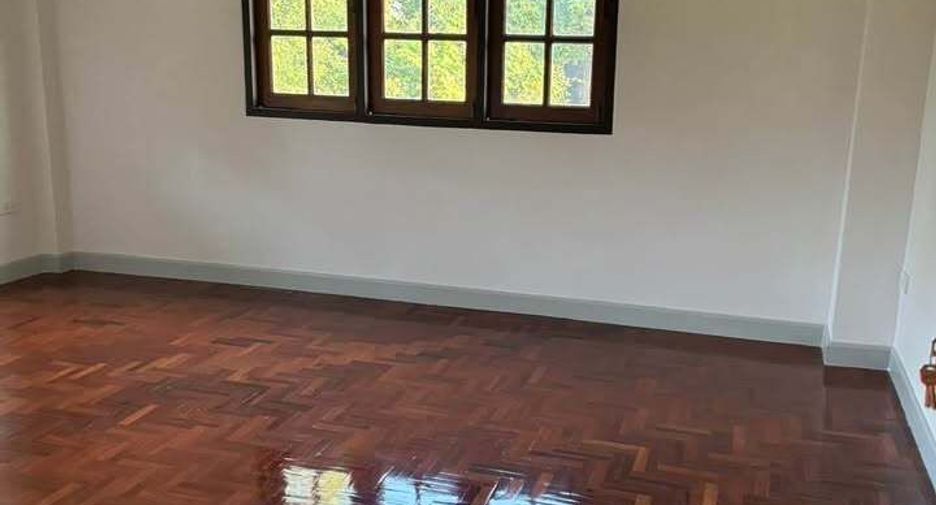 Casa en venta de 3 habitaciones en Mueang Chiang Mai, Chiang Mai