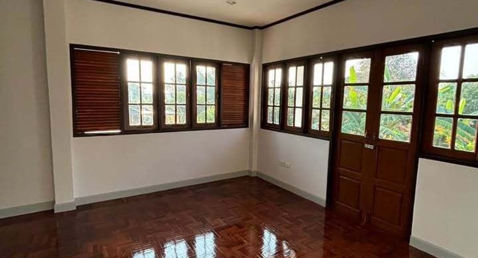 Casa en venta de 3 habitaciones en Mueang Chiang Mai, Chiang Mai