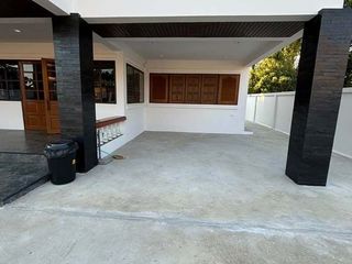 For sale 3 bedrooms house in Mueang Chiang Mai, Chiang Mai
