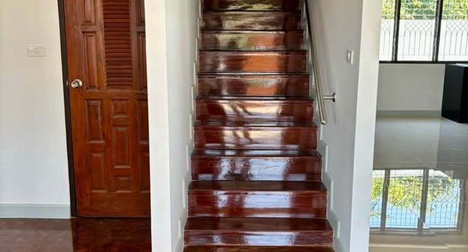 Casa en venta de 3 habitaciones en Mueang Chiang Mai, Chiang Mai