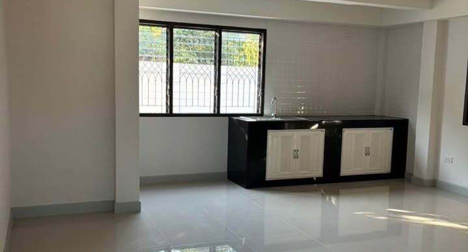 Casa en venta de 3 habitaciones en Mueang Chiang Mai, Chiang Mai
