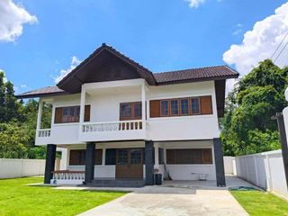 For sale 3 bedrooms house in Mueang Chiang Mai, Chiang Mai
