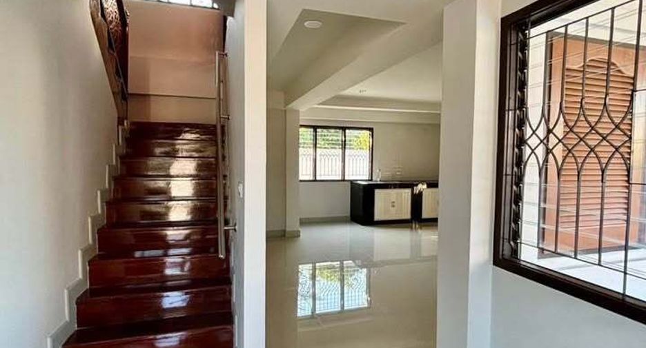 Casa en venta de 3 habitaciones en Mueang Chiang Mai, Chiang Mai