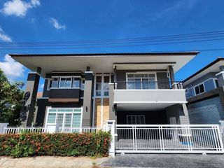 For Rent 5 Bedroom House In San Kamphaeng, Chiang Mai