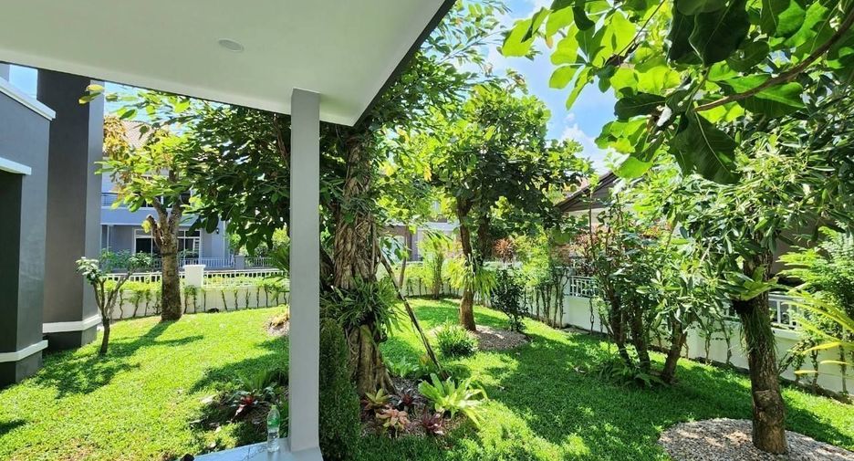 À vendre et à louer 5 chambres maison à San Kamphaeng, Chiang Mai