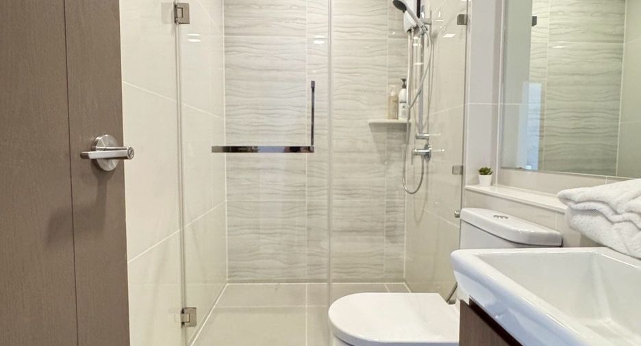 For sale 2 bedrooms condo in Chatuchak, Bangkok