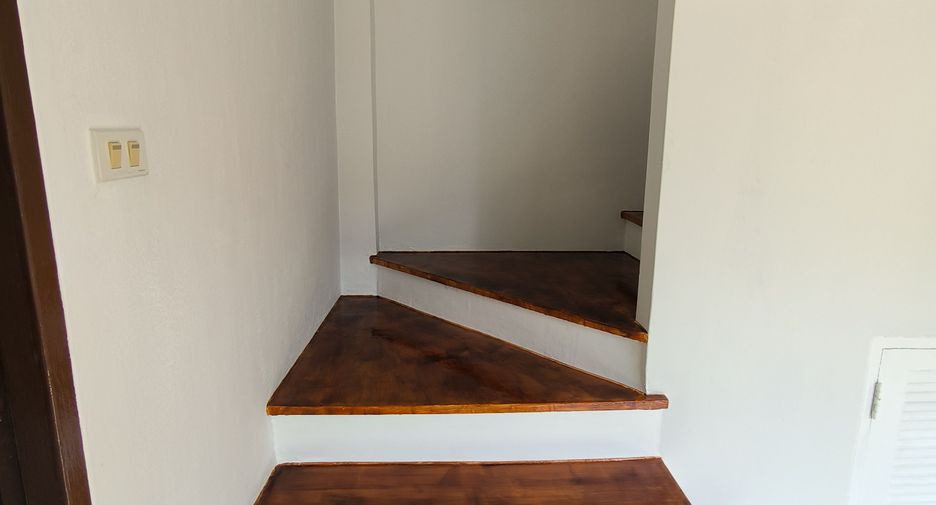 For sale and for rent 2 bedrooms townhouse in Bang Phli, Samut Prakan