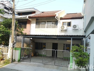 出售 3 卧室 联排别墅 在 Khlong Toei, 曼谷