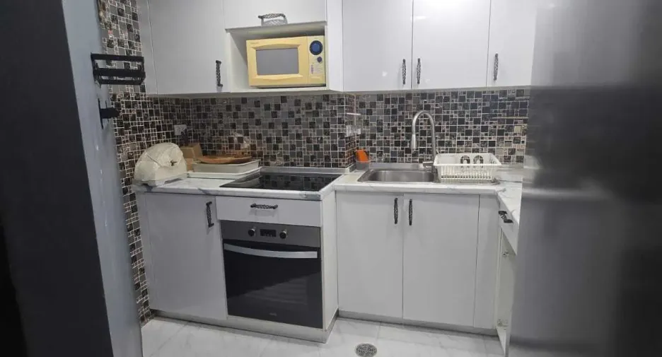 For rent 3 bedrooms condo in Yan Nawa, Bangkok