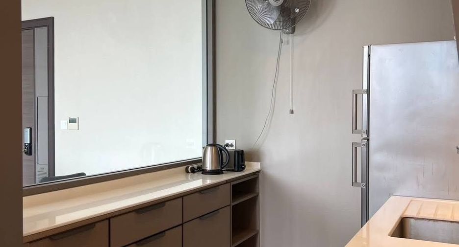 For sale 2 bedrooms condo in Bang Sue, Bangkok