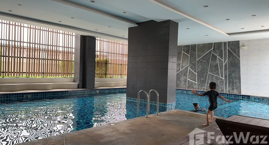 For sale 1 bed condo in Suan Luang, Bangkok