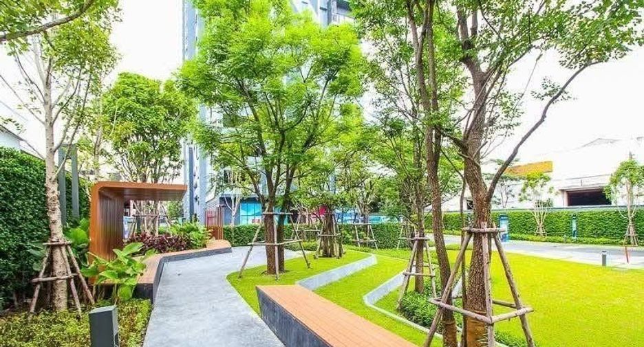 For sale 2 ベッドルーム condo in Phra Pradaeng, Samut Prakan