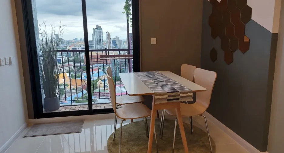 Wohnung zum Kauf mit 1 Zimmer in Watthana, Bangkok