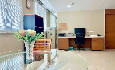 For sale and for rent office in Watthana, Bangkok