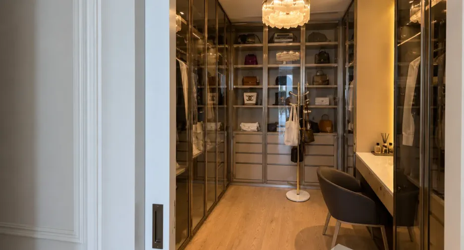 For sale 3 bedrooms condo in Sathon, Bangkok