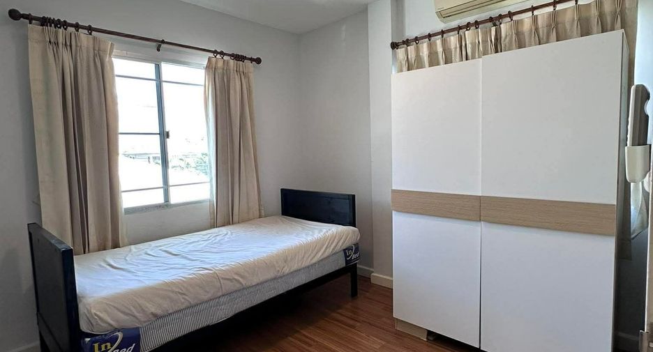 For rent 3 bedrooms house in Mueang Chiang Mai, Chiang Mai