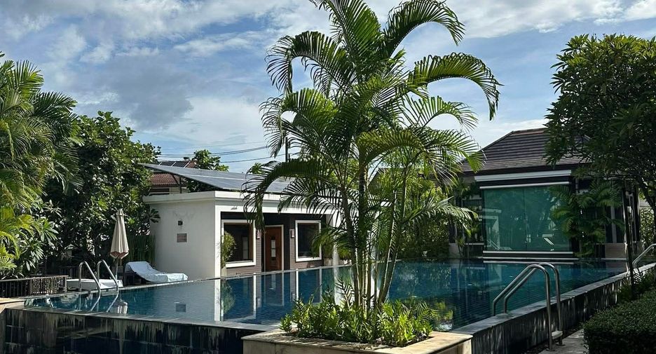 For rent 3 bedrooms house in Mueang Chiang Mai, Chiang Mai