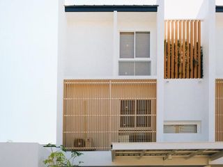 For rent 4 bedrooms house in Mueang Chiang Mai, Chiang Mai