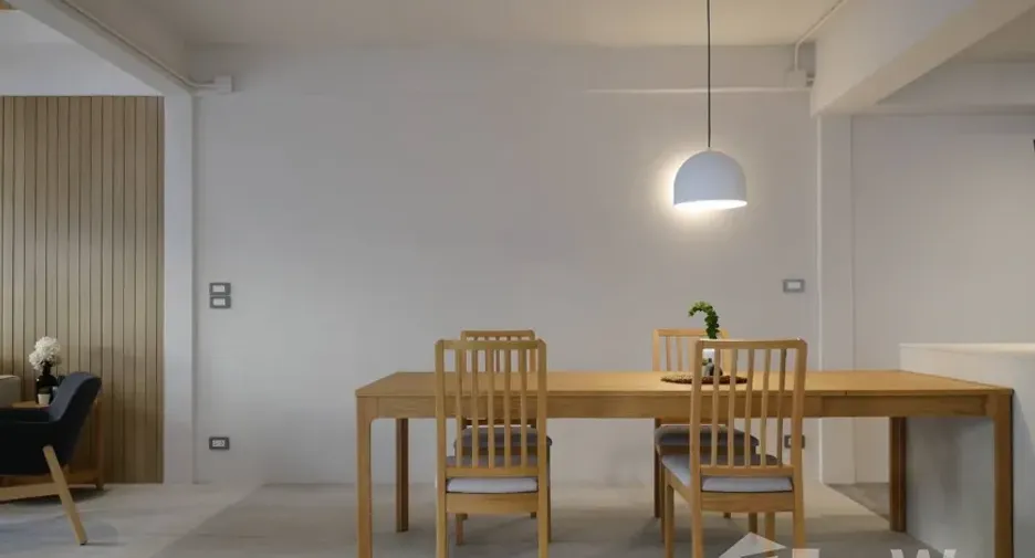Reihenhaus zum Kauf und zur Miete mit 3 Zimmer in Watthana, Bangkok