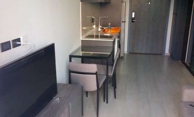 Wohnung zum Kauf mit 1 Zimmer in Khlong Toei, Bangkok