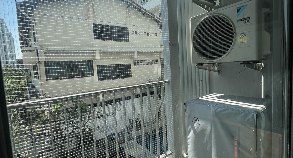 For rent 1 bed condo in Mueang Samut Prakan, Samut Prakan