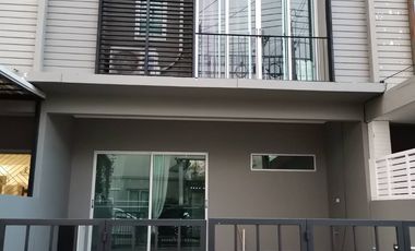 For sale and for rent 3 bedrooms townhouse in Don Mueang, Bangkok