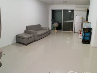 For sale and for rent 3 bedrooms townhouse in Don Mueang, Bangkok