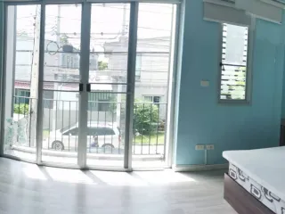 For sale and for rent 3 bedrooms townhouse in Don Mueang, Bangkok