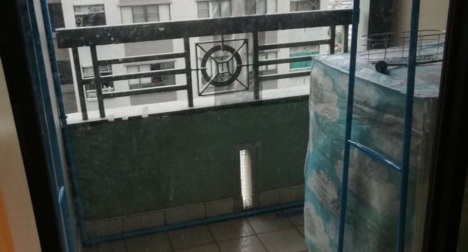 For rent studio condo in Bang Kho Laem, Bangkok