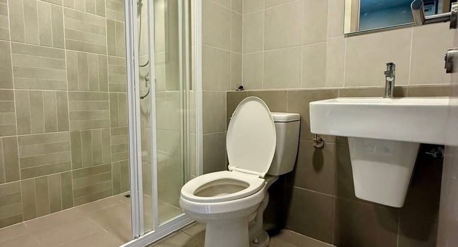 Wohnung zur Miete mit 1 Zimmer in Bangkok Noi, Bangkok