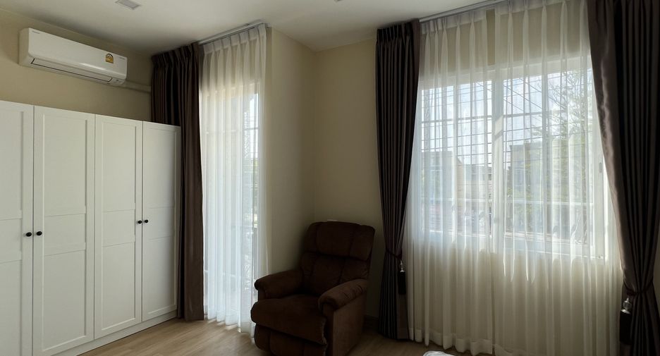 Reihenhaus zum Kauf und zur Miete mit 4 Zimmer in Nong Khaem, Bangkok