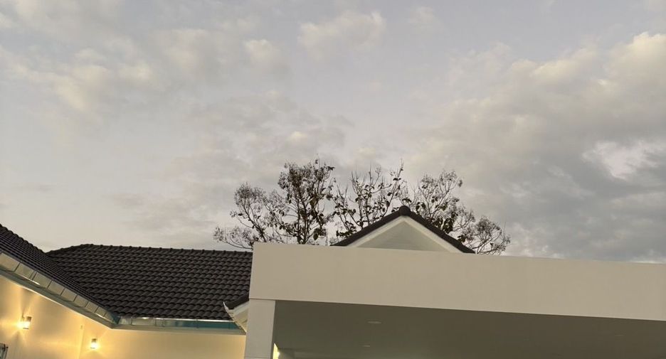 For sale and for rent 3 bedrooms villa in Doi Saket, Chiang Mai