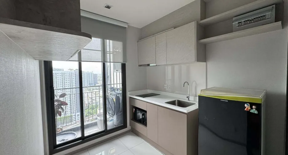 For sale 1 bed condo in Thon Buri, Bangkok