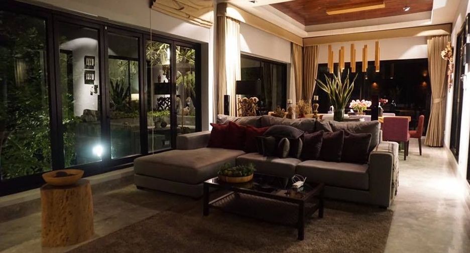 For sale and for rent 3 bedrooms villa in Mae Rim, Chiang Mai